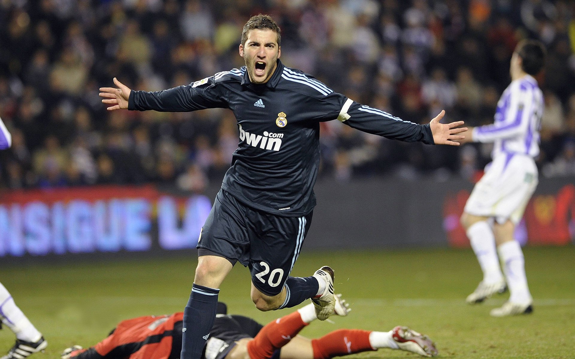 《电竞产业深度调研：投资与发展前景分析》，电竞产业发展的研究现状