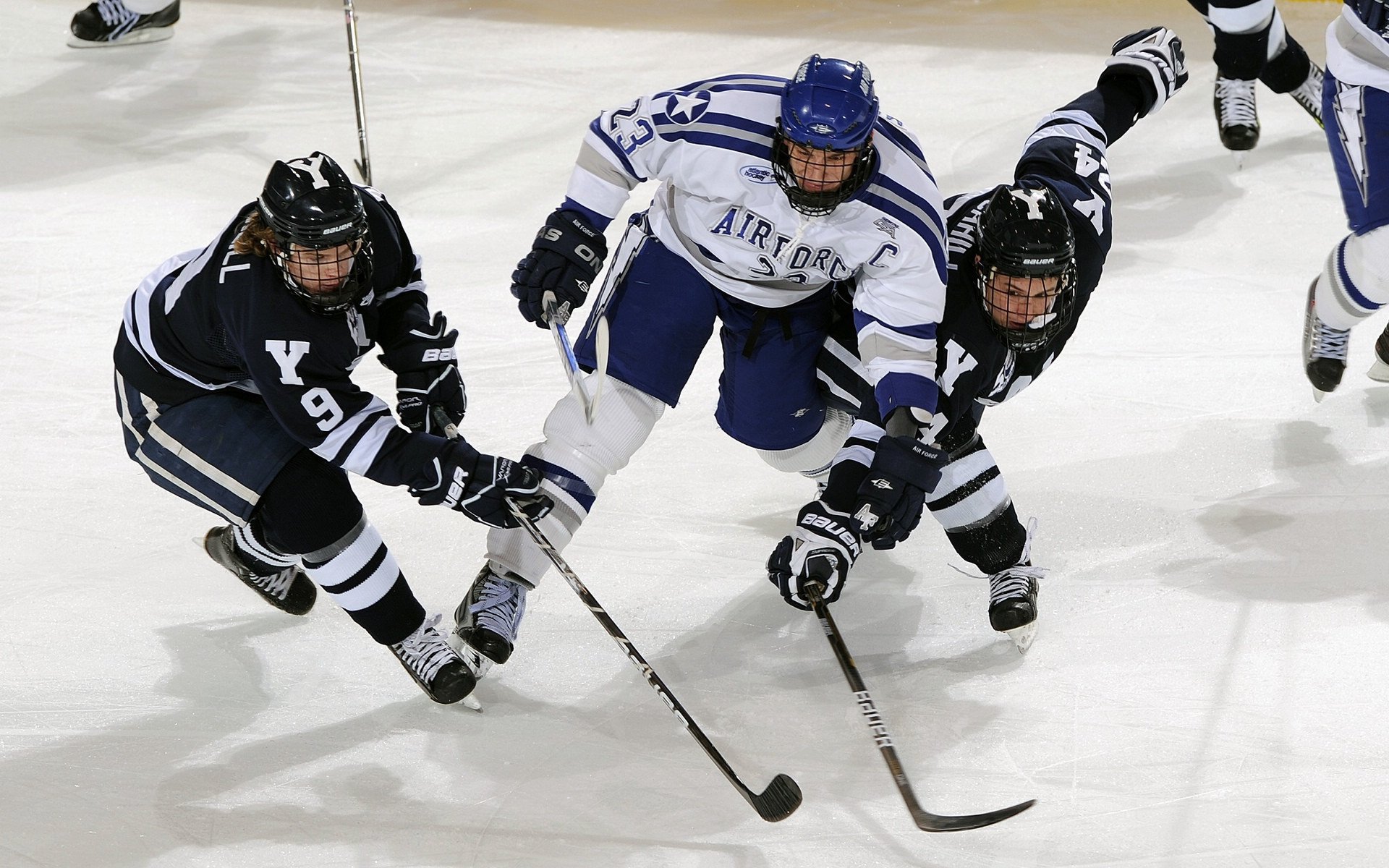 ayx爱游戏官网-结合传统体育的电竞竞技，开启跨界合作新篇章，电竞和传统体育的热度